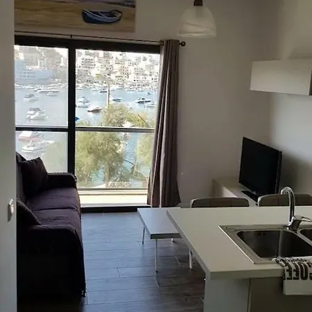 Modern 1 Bedroom Seafront In